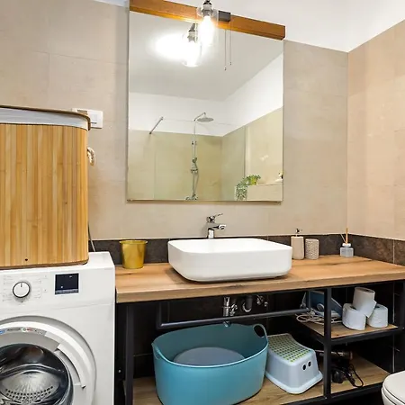 Cesare With Shared Pool Apartman