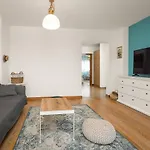 Apartamento Cesare With Shared Pool Ližnjan