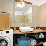 Cesare With Shared Pool Apartamento