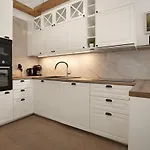 Apartamento Cesare With Shared Pool *