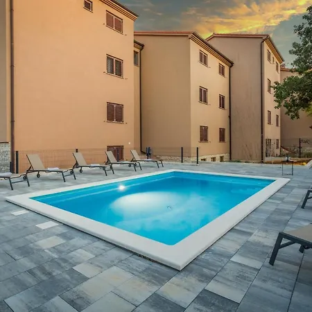 Cesare With Shared Pool *