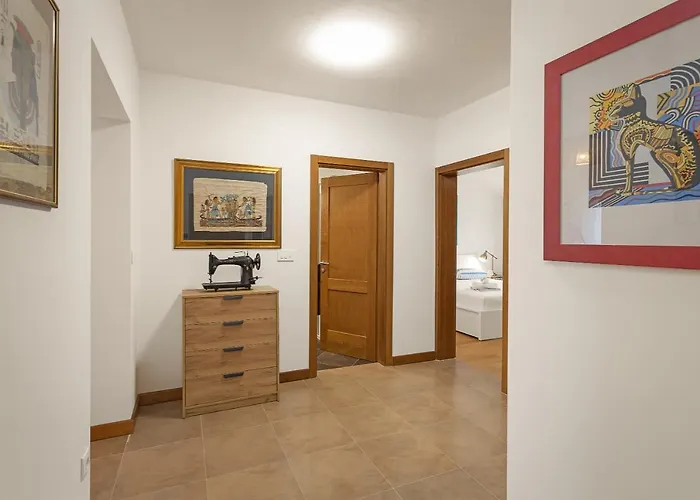 아파트 Cesare With Shared Pool *