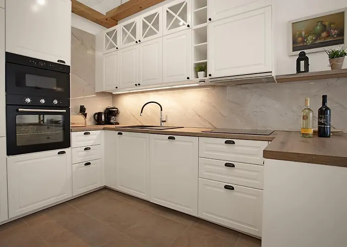 Appartement Cesare With Shared Pool *